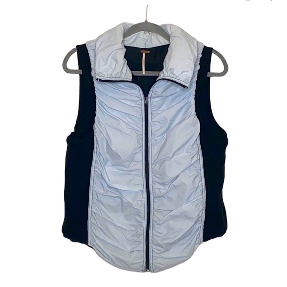 Free People Women's Blue & Black Dual Fabric Zip Up Vest Lighweight - Picture 1 of 7